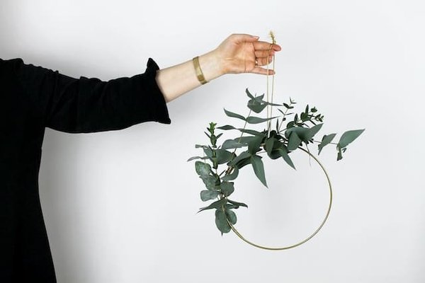 Comment créer des objets décoratifs avec des matériaux recyclés ?