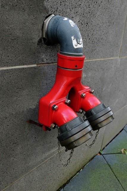 Quels sont les avantages du robinet incendie armé pour votre projet de rénovation ou de construction ?